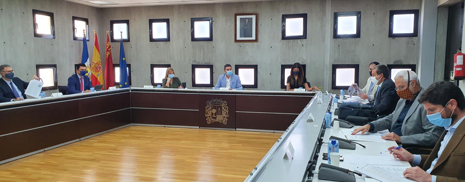 Un momento de la  reunión del Foro Interadministrativo del Mar Menor en San Pedro del Pinatar. Imagen: CARM