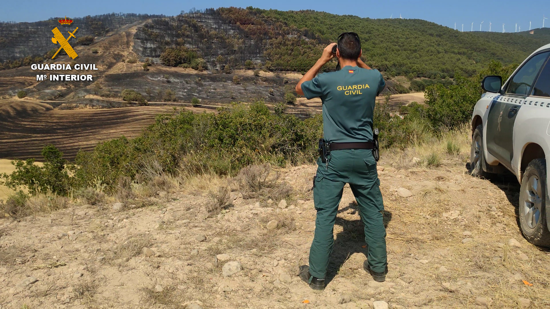 En la extinción del fuego en el Monte Yerga (La Rioja) participaron más de 150 efectivos de diferentes organismos. Foto: Seprona
