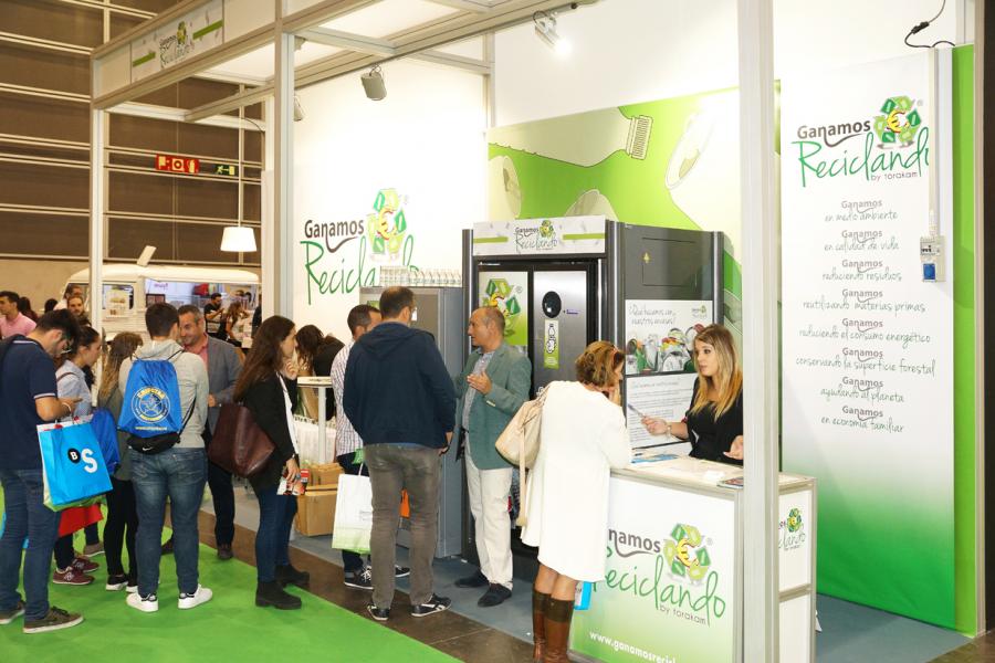 ganamos_reciclando_maquina_reverse_vendi