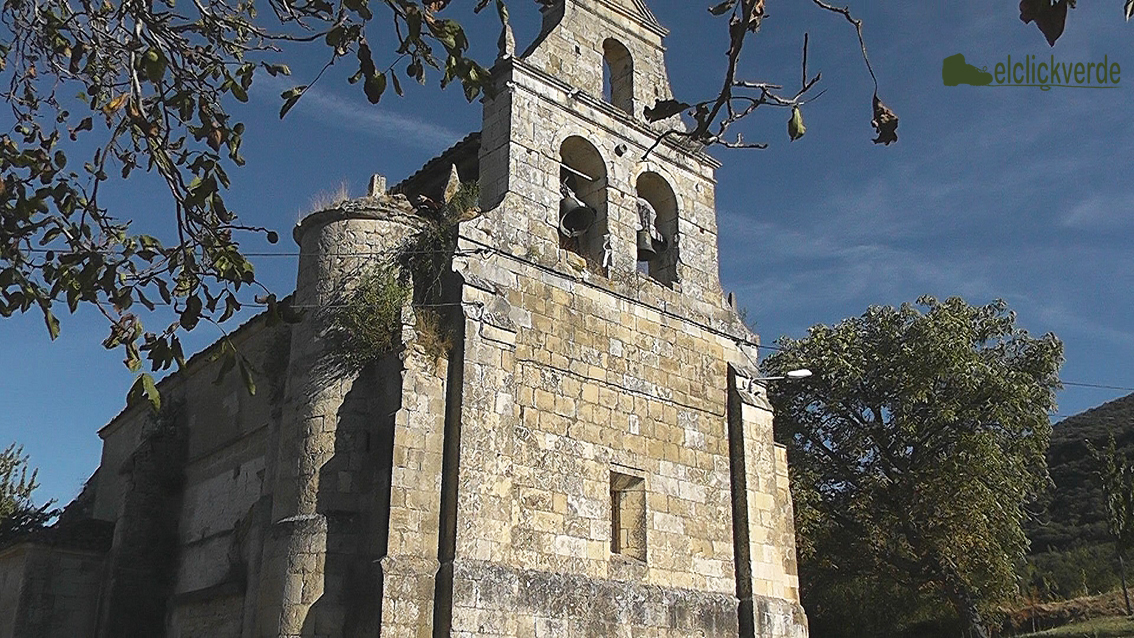 Foto: Iglesia de Santa Olalla. prácticamente cada grupo de casas posee una iglesia
