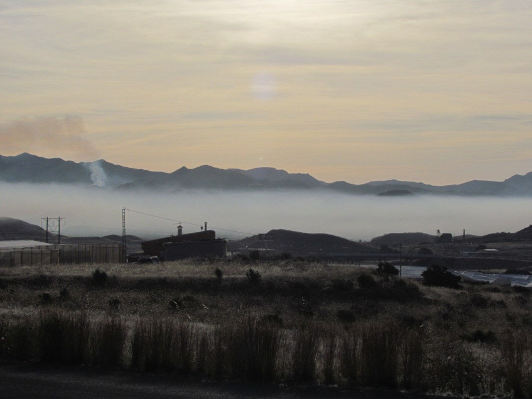 Nube de humo en Mazarrón (abril-mayo 2017). Imagen: EeA